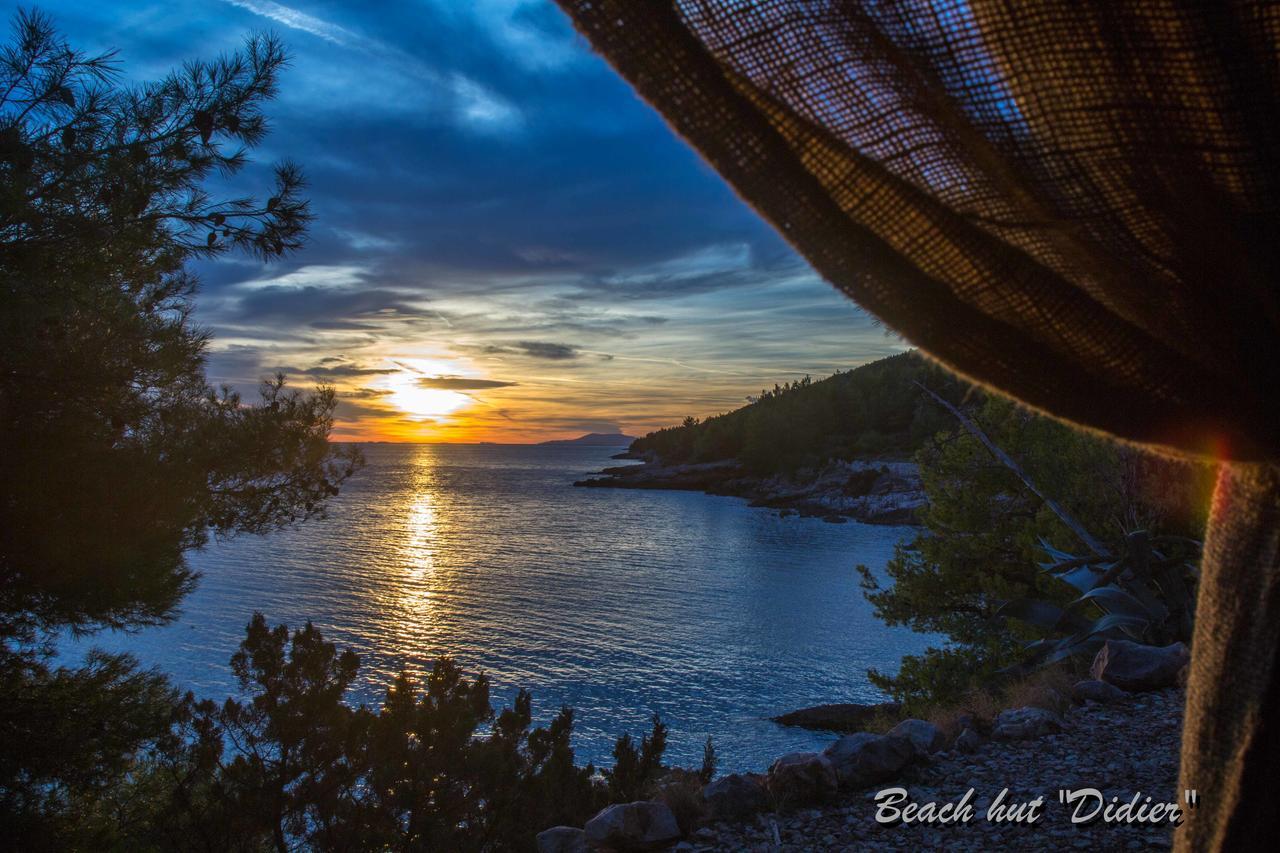 Cast Away - Eco Resort Zavala Ngoại thất bức ảnh